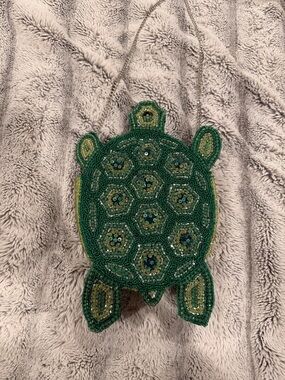 Viral TikTok Beaded Turtle Crossbody Bag in Green